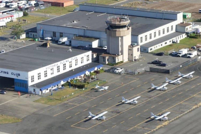 Women working in aviation highlighted in Saanich Peninsula event geared to teens