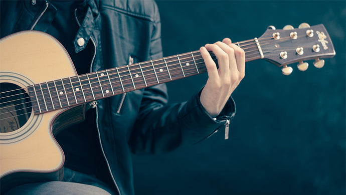 It does not matter the type of guitar you have, keeping it safely and securely at home is always a headache