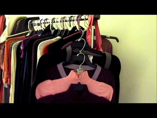 Repurposing soda or beer can tabs...A frugal way to organize your closet!