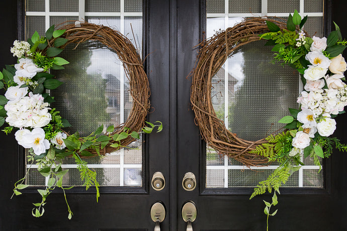 Spring is a very exciting season that brings with it lots of energy and freshness and a great way to express all of that is through custom decorations that you can hang around your home