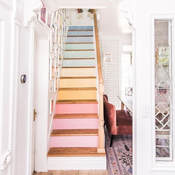 Makeover Your Space With These 9 Staircase Wall Decor Ideas