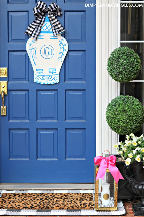 DARLING FRONT DOOR HANGERS